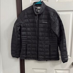 Columbia Women's Black Puffer Jacket